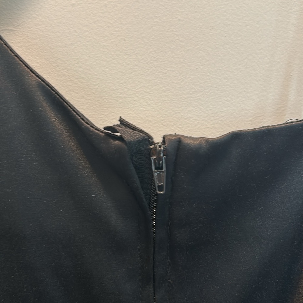 Black cocktail dress worn once. Size 11. - Picture 3 of 4